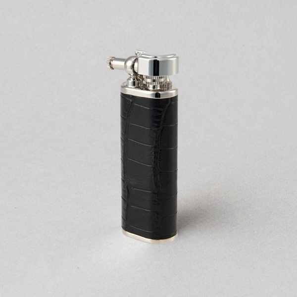 TSUBOTA PEARL - Quest Croco Black Leather Petrol Lighter