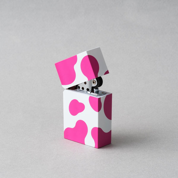 TSUBOTA PEARL - Hard Edge Cow Pink Petrol Lighter