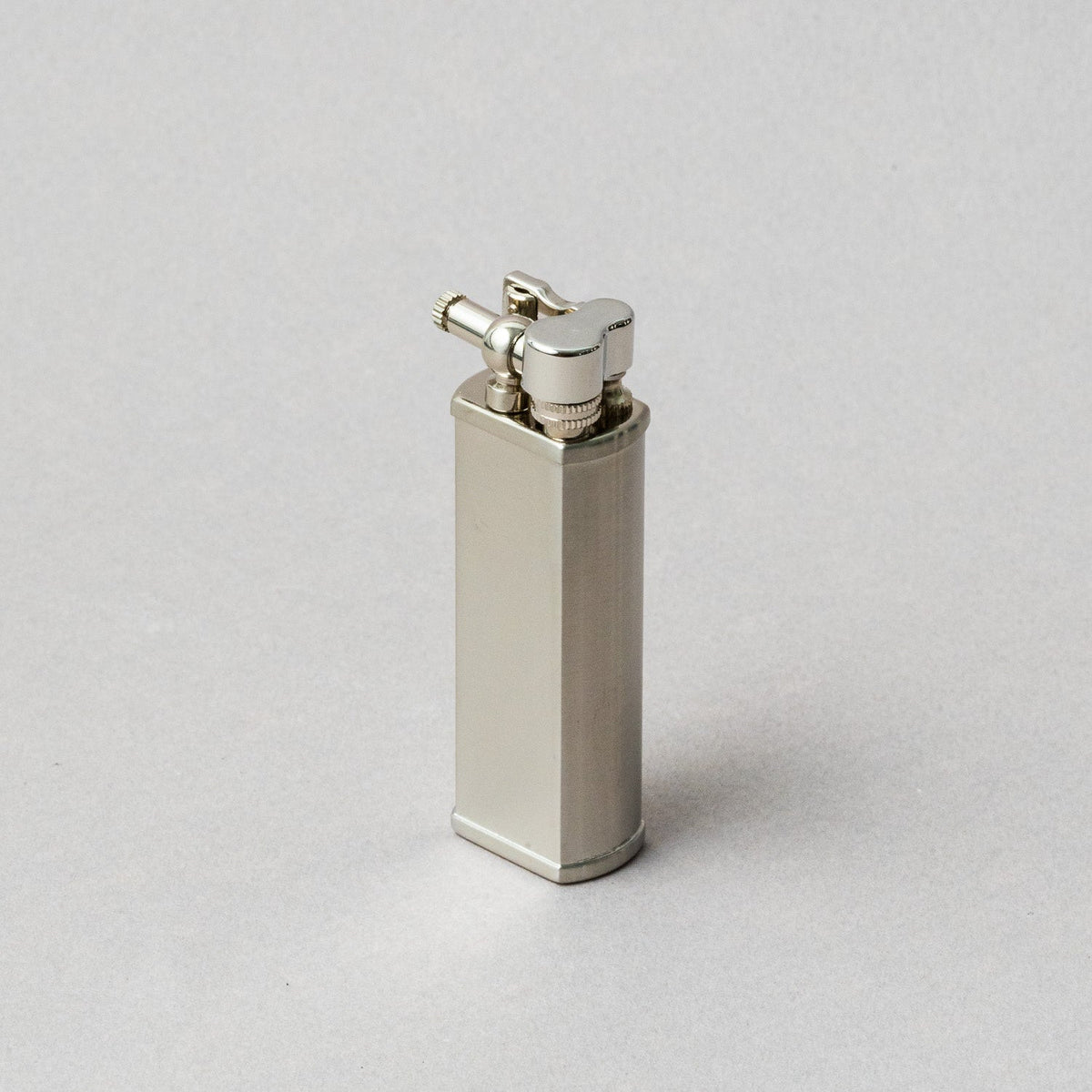 TSUBOTA PEARL - Bolbo Silver Lighter